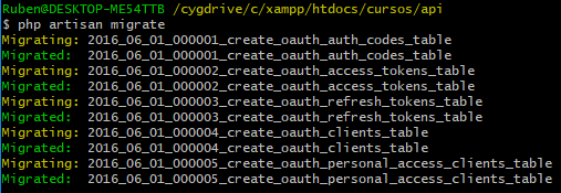 Lumen - Ejecutar PHP Artisan Migrate